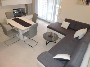 4mee Apartments